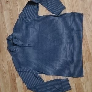 MENS ORVIS BLUE WHITE STRIPED BUTTON UP COLLAR SWEATSHIRT.